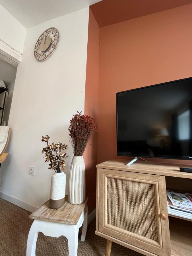 Loft Cosy - Centre Historique Climatise Apartment Revel  Bagian luar foto